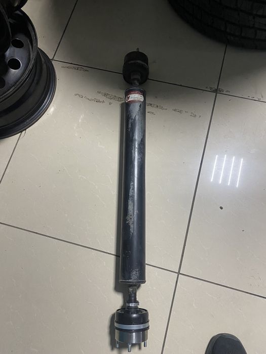 Продам кардан на шрусах  нива