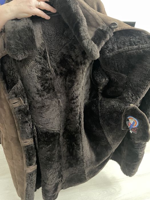 Продаю натуральную дубленку