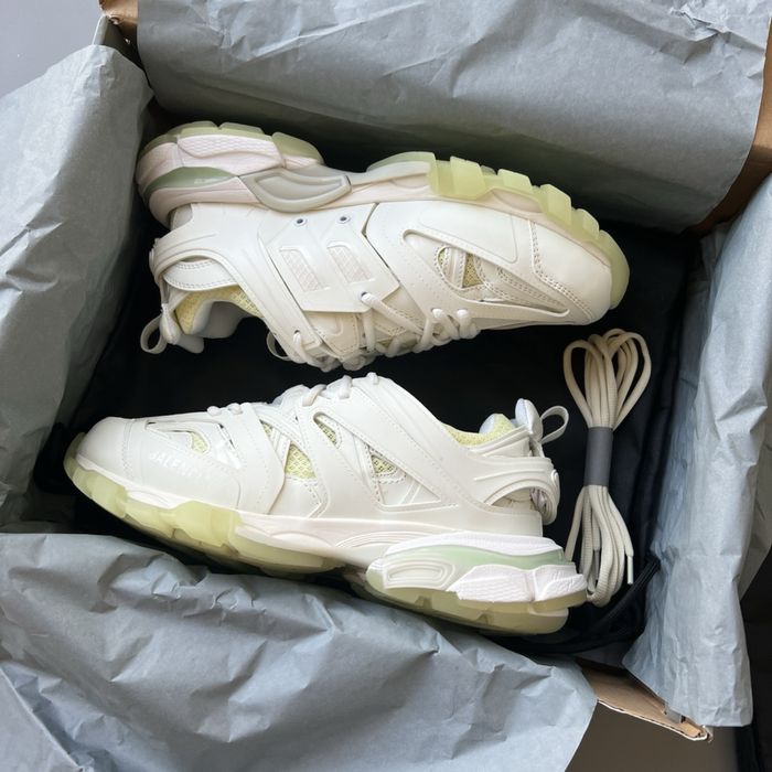 Balenciaga Track