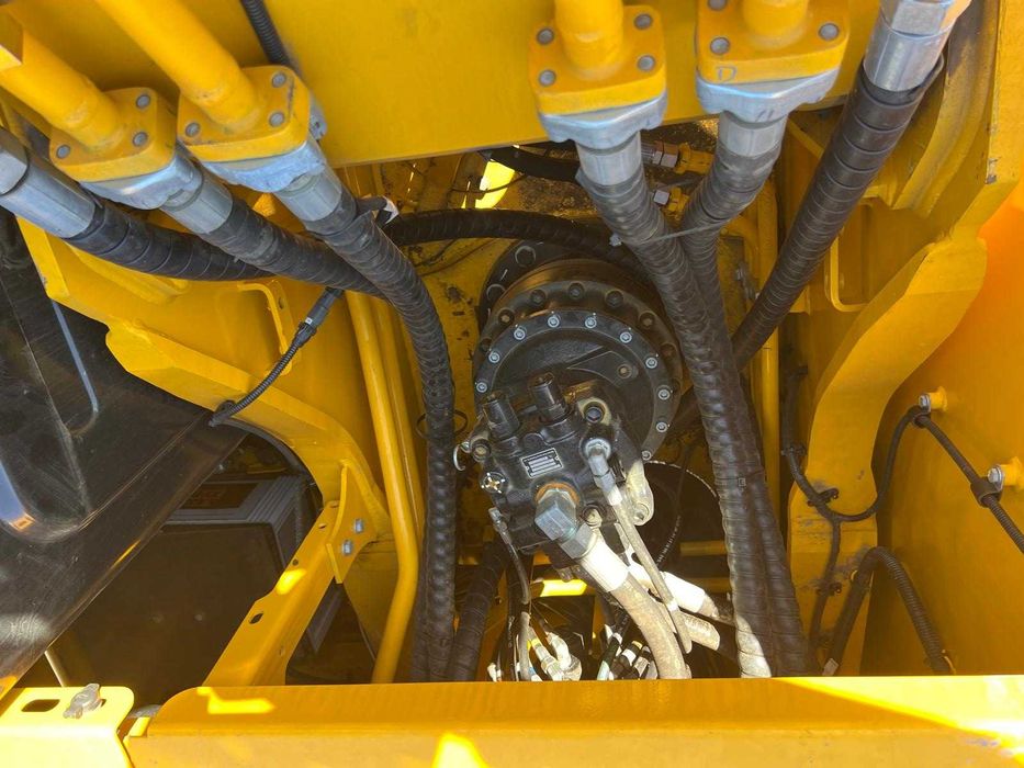 Екскаватор JCB 215LC [21,5 тона, 141 к.с.] Нов  + Видео