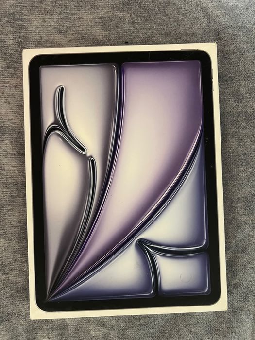 iPad air  256 gb.