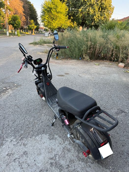 Електрически скутер Big City Harley X20 Ultra Max Ce 60V 21AH 3000W