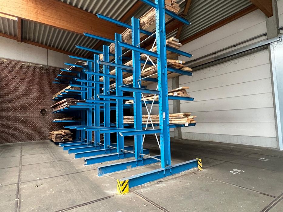 Rafturi Cantilever OHRA – 57 Stâlpi + 460 Brațe – Germania