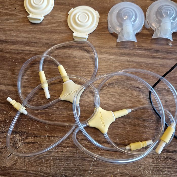 Помпа за кърма Medela Twin Maxi