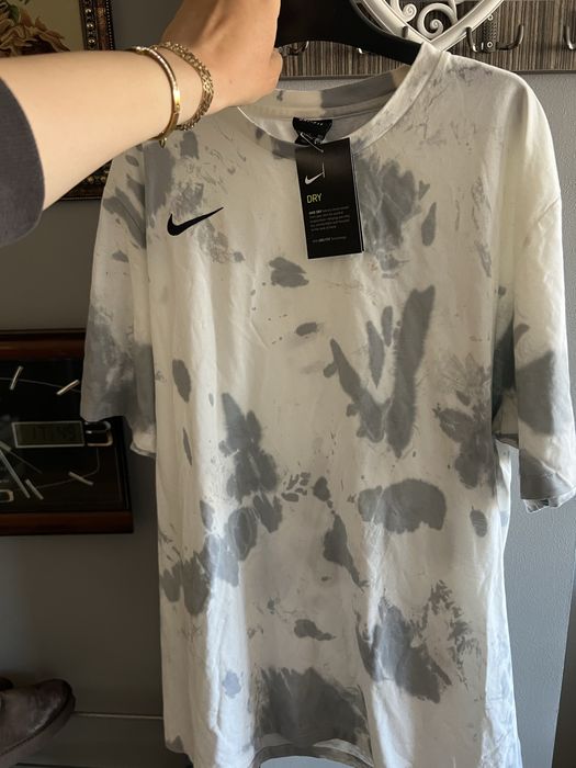 Разпродажба Tom ford клин Dior; calvin klein
