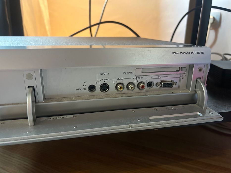 Pioneer TV 50inc