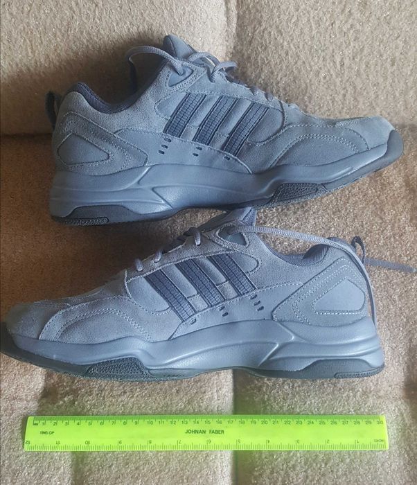 Маратонки Adidas