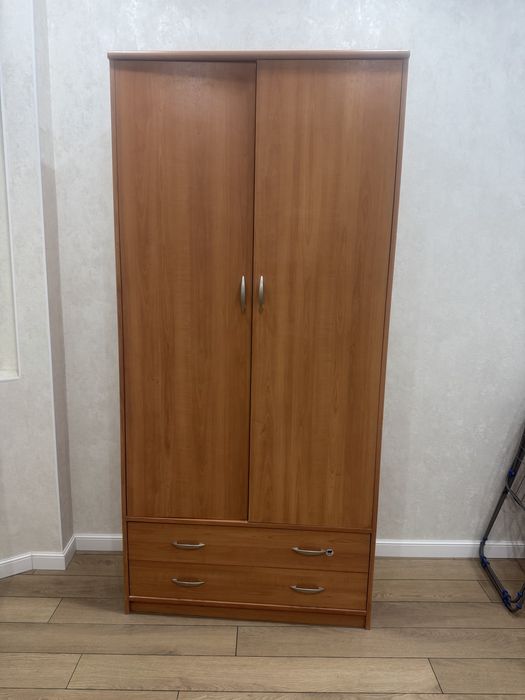 Продам шкаф.