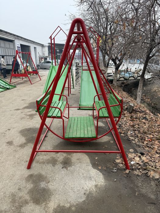 Bolalar maydoni sotiladi