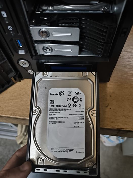 ALLNET ALL-NAS500, Server stocare date. 5 TB de stocare date