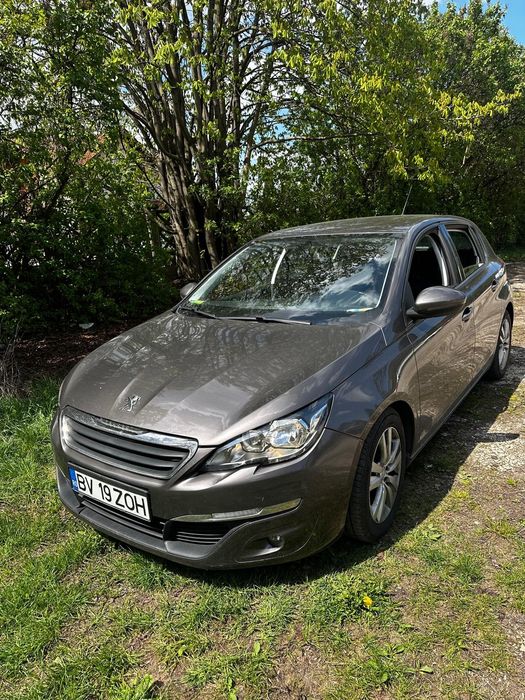 Peugeot 308 /2015