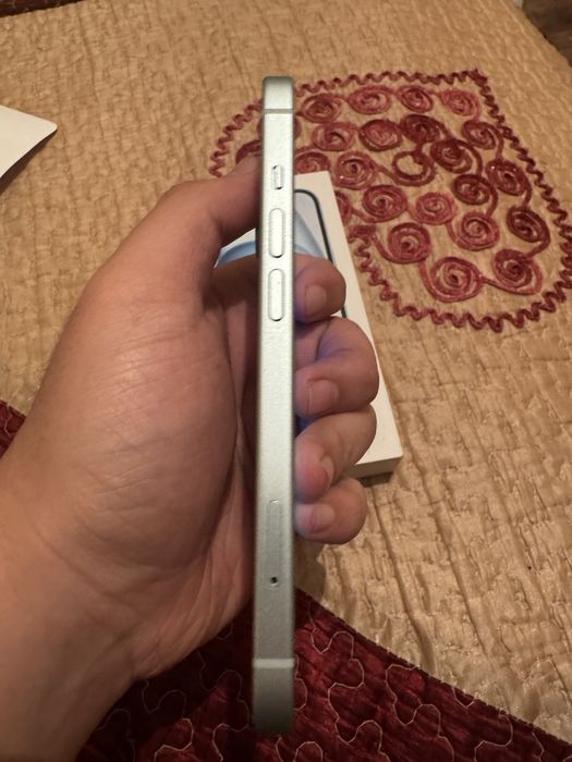 Айфон 15, 128Gb