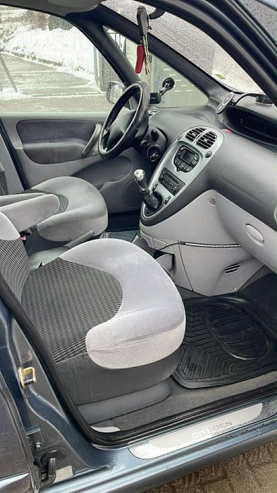 Vând ori care din ele