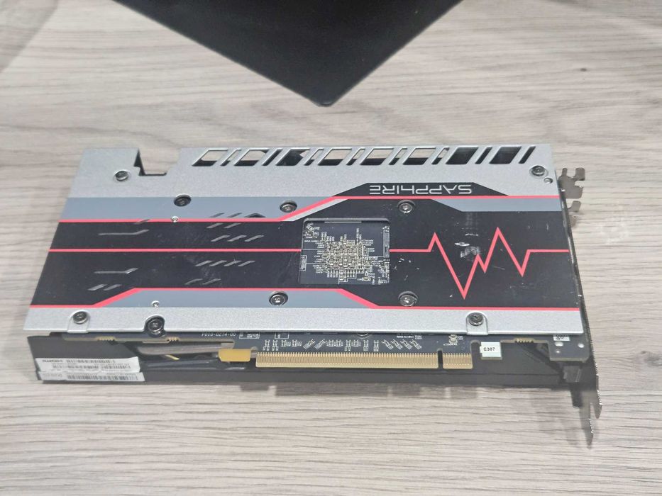 Видеокарта Sapphire Pulse RX 580 8GB, обслужена, тест FurMark