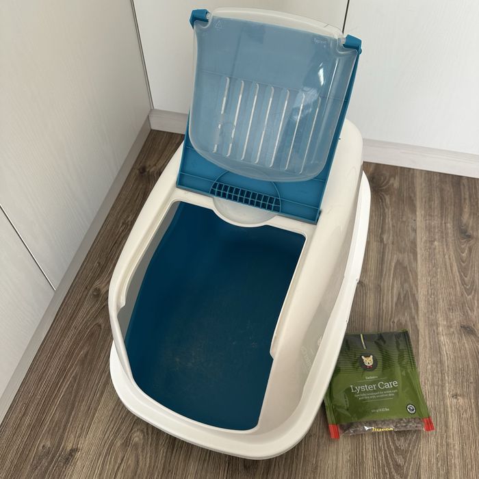 Продам лоток для кошек и котов