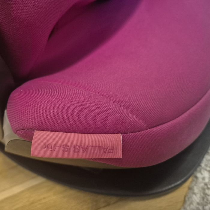 Стол за кола Cybex Pallas S Fix Passion Pink с изофикс база

Група 1/2