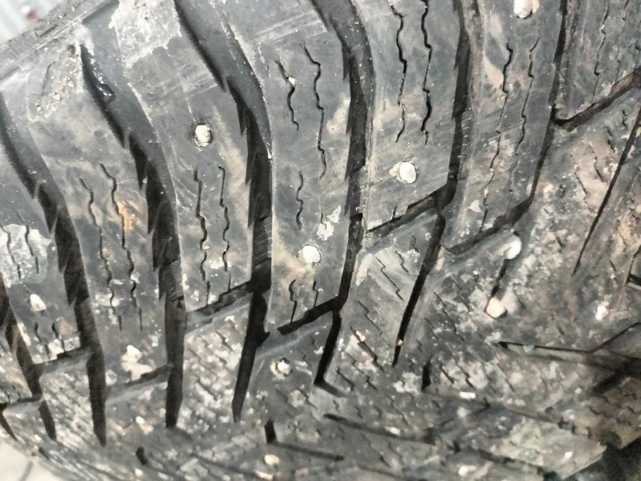 Шины R-20. 285/50.