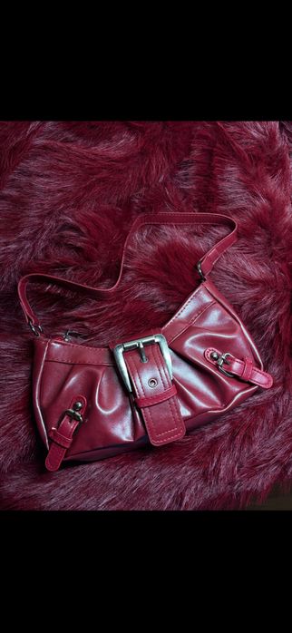 Сумочки по 4000 тенге