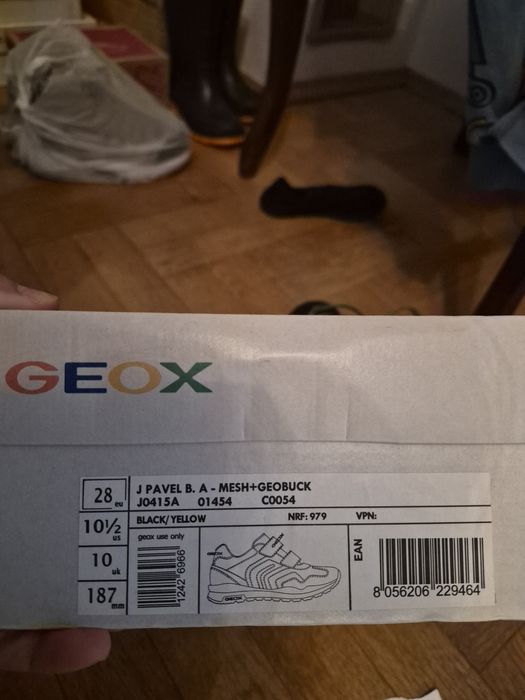 Geox, Vans, Puma, Adidas
