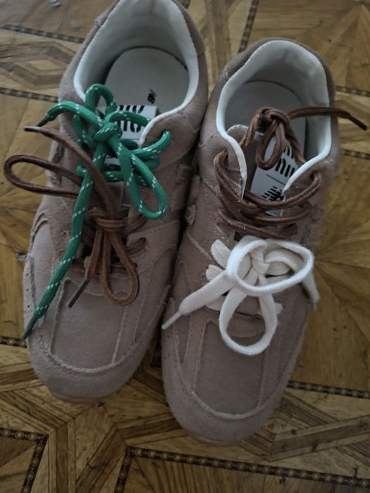 Кроссовки размер 36