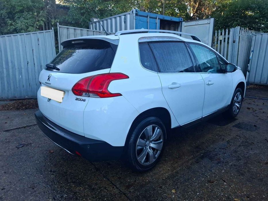 Bare Spate Peugeot 2008 2013 SUV Alb