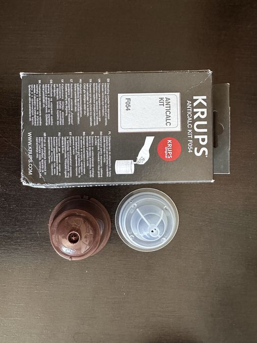 Espressor Krups Nescafe Piccolo XS si accesorii