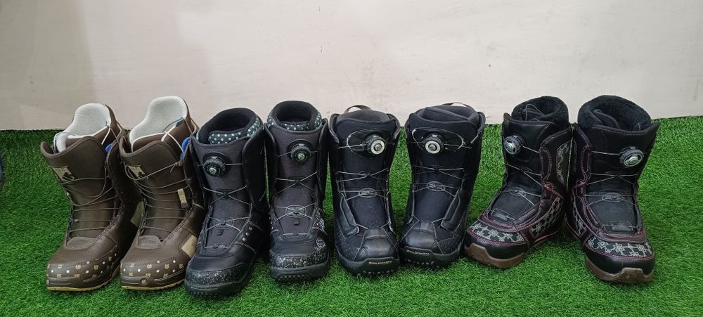 Сноуборд с комплектом 148 см .