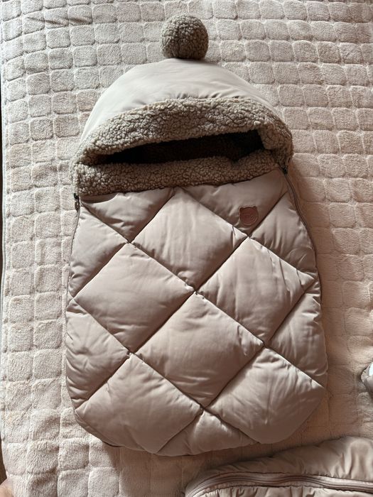 Продам зимний комбез/кокон