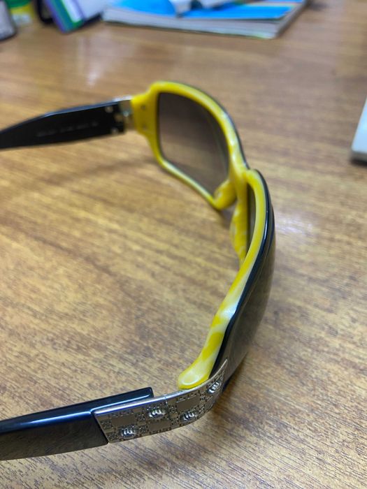 Очки солнцезащитные Versace