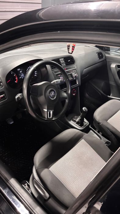 VOLKSWAGEN Polo 2011 — imagine 5