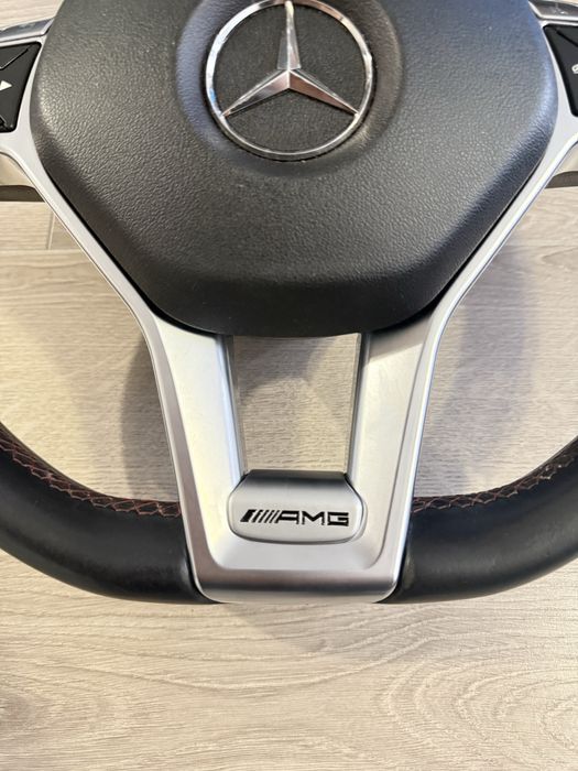 Волан Mercedes W212 W204 AMG facelift без пера