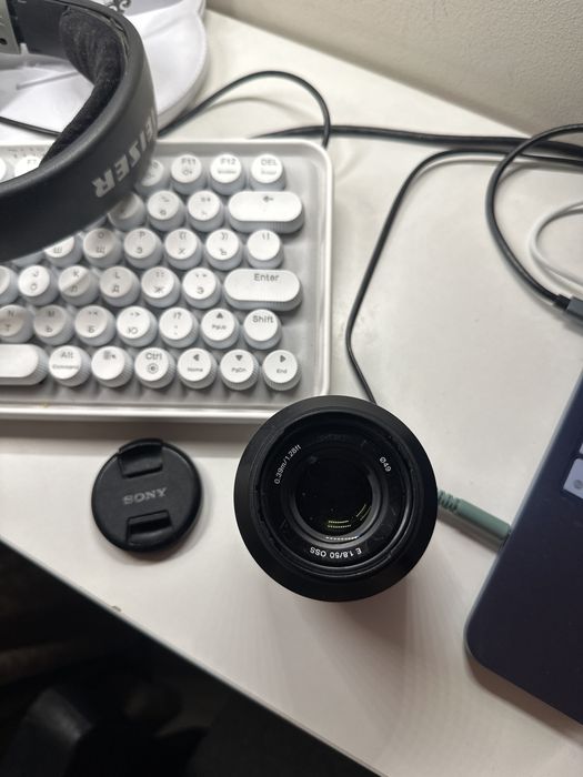 продам Sony 50mm F1.8