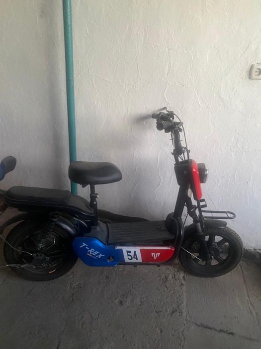 Электроскутер T-Rex