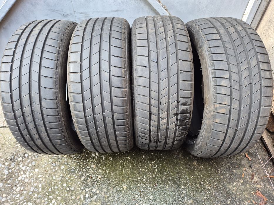 4бр летни гуми Бриджснон туранца 205-55-16/ 51-2023/ 6.5ж-6.8мм