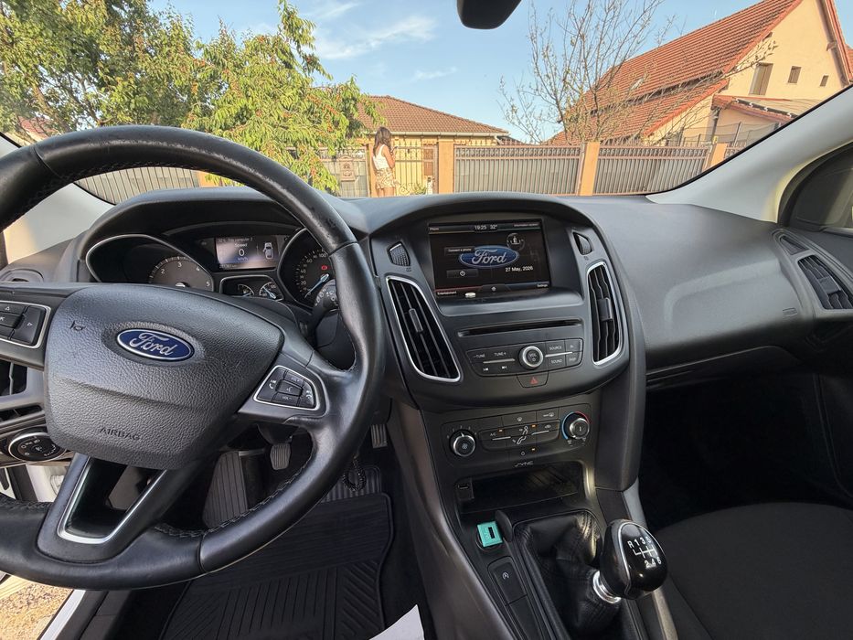 FORD Focus 2015 — imagine 2