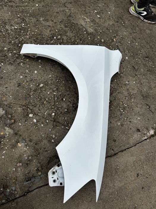 Aripă dreapta față vw jetta. 5.c.