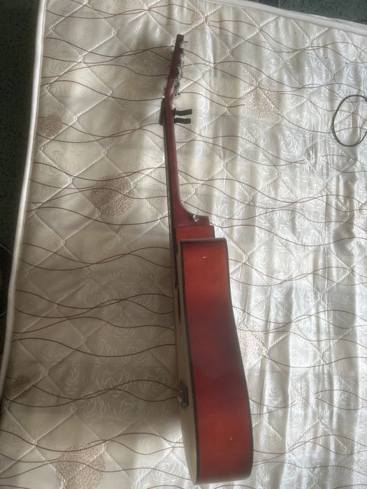 Гитара и мини кондиционер