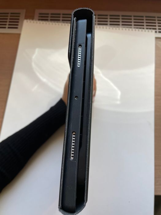 таблет SAMSUNG GALAXY TAB A8 нов, с включена кутия, калъф и клавиатура