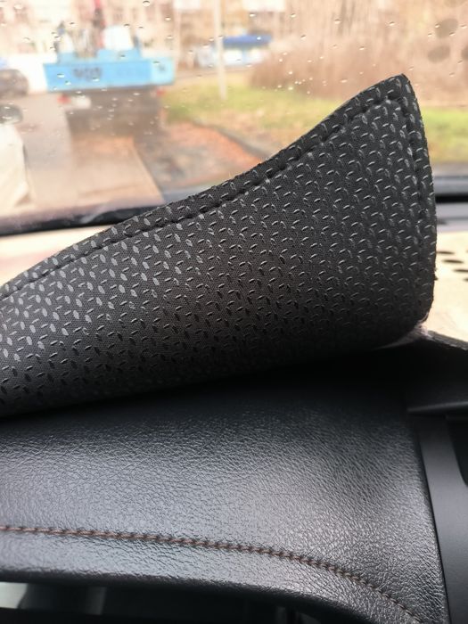 Никитка на панель Камри 50