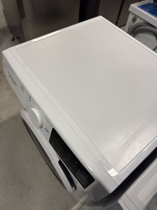 Mașină de spălat rufe 10kg Vedette LFVQ304W