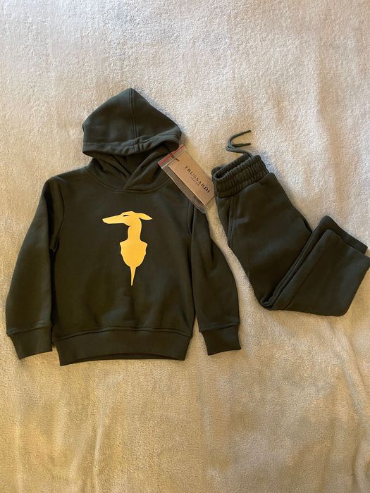 Нов с етикет детски екип  Trussardi