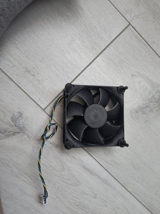 2 Coolere PC  fanuri