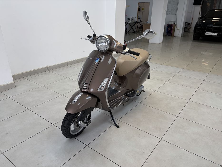 Scuter Vespa 2015- 125Cm -2970Km | Finantare | Rate Fixe Pret.3450€