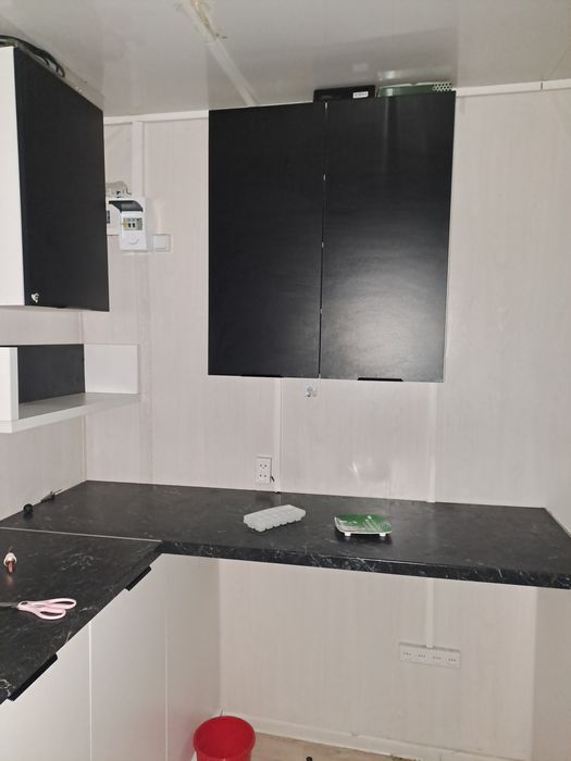 Продам кухню. Срочно. 25000