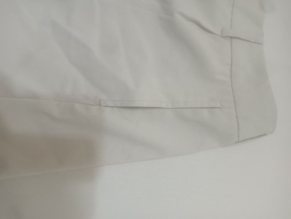 Pantaloni scurti House