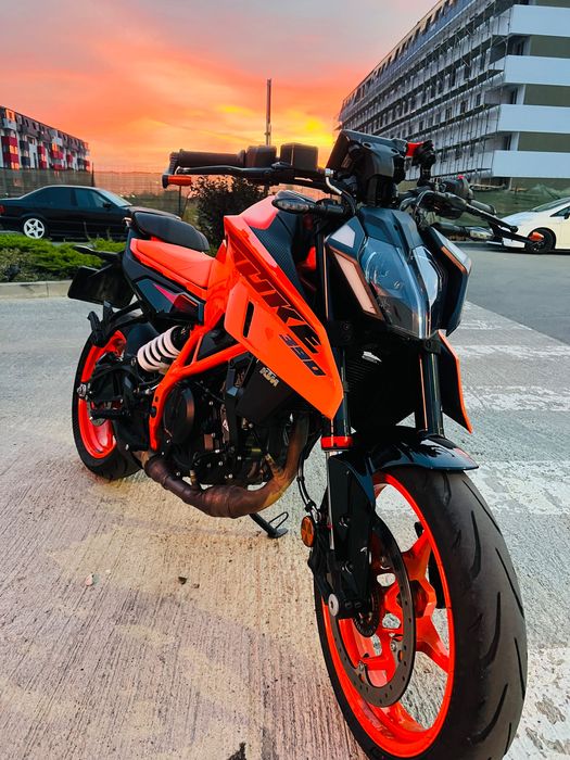 KTM duke 390 2024