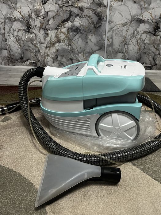 Моющий пылесос Bosch