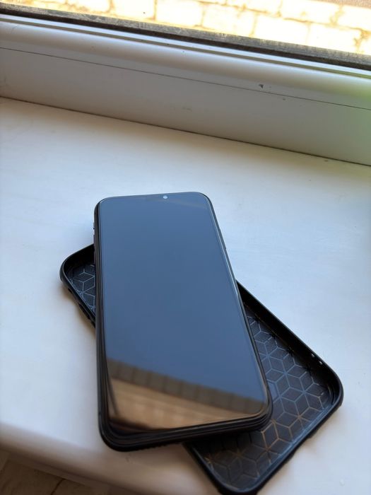 Iphone 11 сатылады