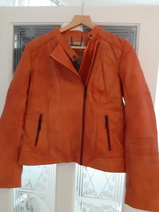 Женско яке от естествена кожа