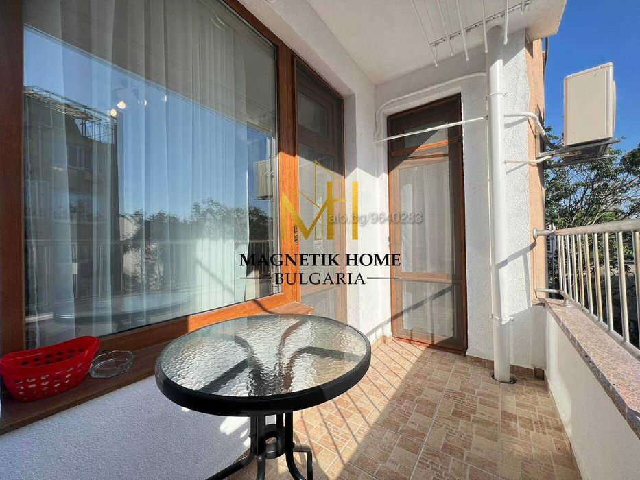 Дава се под наем Двустаен апартамент в Бургас, Център - 63 кв.м за 510 € - Снимка #2